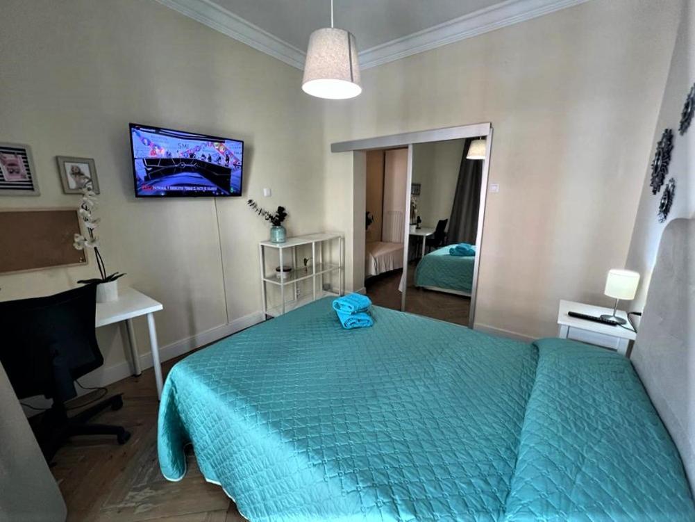 Alojamiento Don Ramon Apartment Madrid Exterior photo